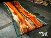 Taxus Epoxytafel met groene tint met T poten