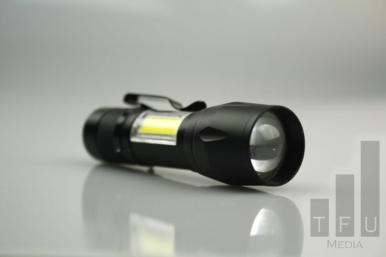 AA - Zaklamp - LED -Waterdicht Inzoom... | bol.com