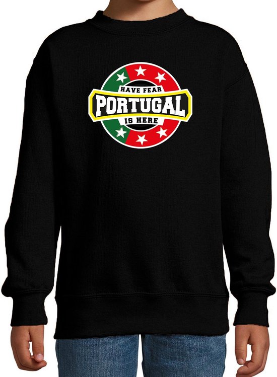 Have fear Portugal is here sweater met sterren embleem in de kleuren van de Portugese vlag - zwart - kids - Portugal supporter / Portugees elftal fan trui / EK / WK / kleding 134/146