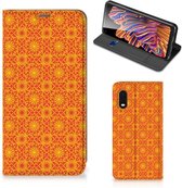 Telefoonhoesje Samsung Xcover Pro Wallet Case Batik Orange