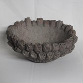 Betonnen schaal / pot "Roosjes" van Daan Kromhout, H 12 x Ø 25 cm