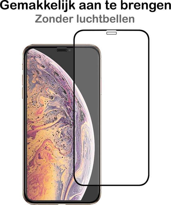 Gemakkelijk aan te brengen zonder luchtbellen. Gouden iPhone met screenprotector ernaast.