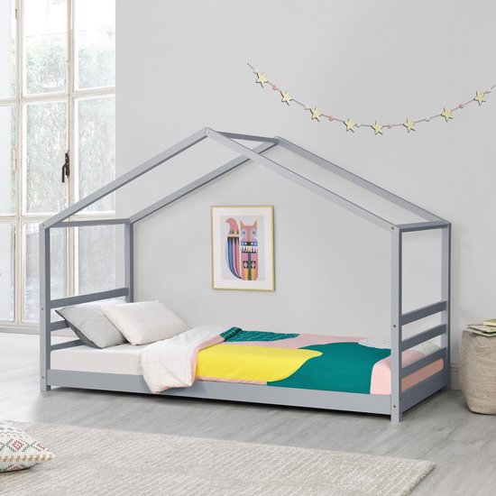 Foto: Kinderbed vardo grenen huisbed en bedbodem 90x200 grijs