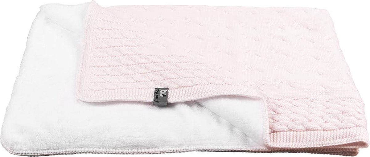 Baby's Only Wiegdeken teddy Cable - classic roze Baby's Only Wiegdeken teddy Cable - classic roze