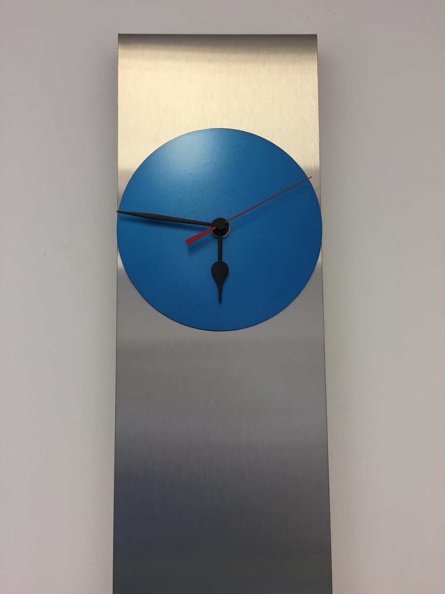 Wandklok ChantalBrando Cassiopeia ARTIC BLUE modern design