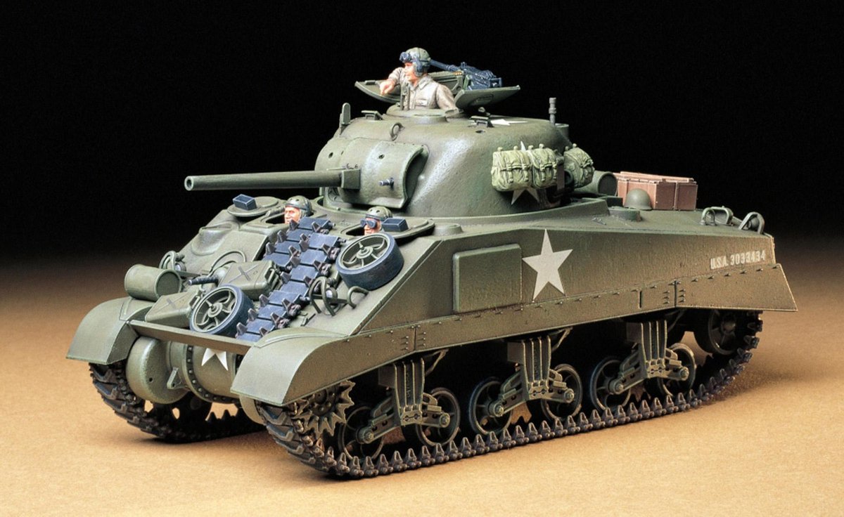Afbeelding van product Tamiya U.S. Medium Tank M4 Sherman - Early Production + Ammo by Mig lijm