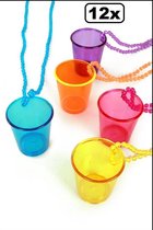 12x Shot glaasje aan ketting assortie kleuren - shotglas festival thema feest drinken uitgaan fun vrijgezel glas - Carnaval