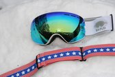 Combinatiepakket van witte Skibril met gouden spiegelglas, extra zelfontworpen American flag band en een beschermdoos