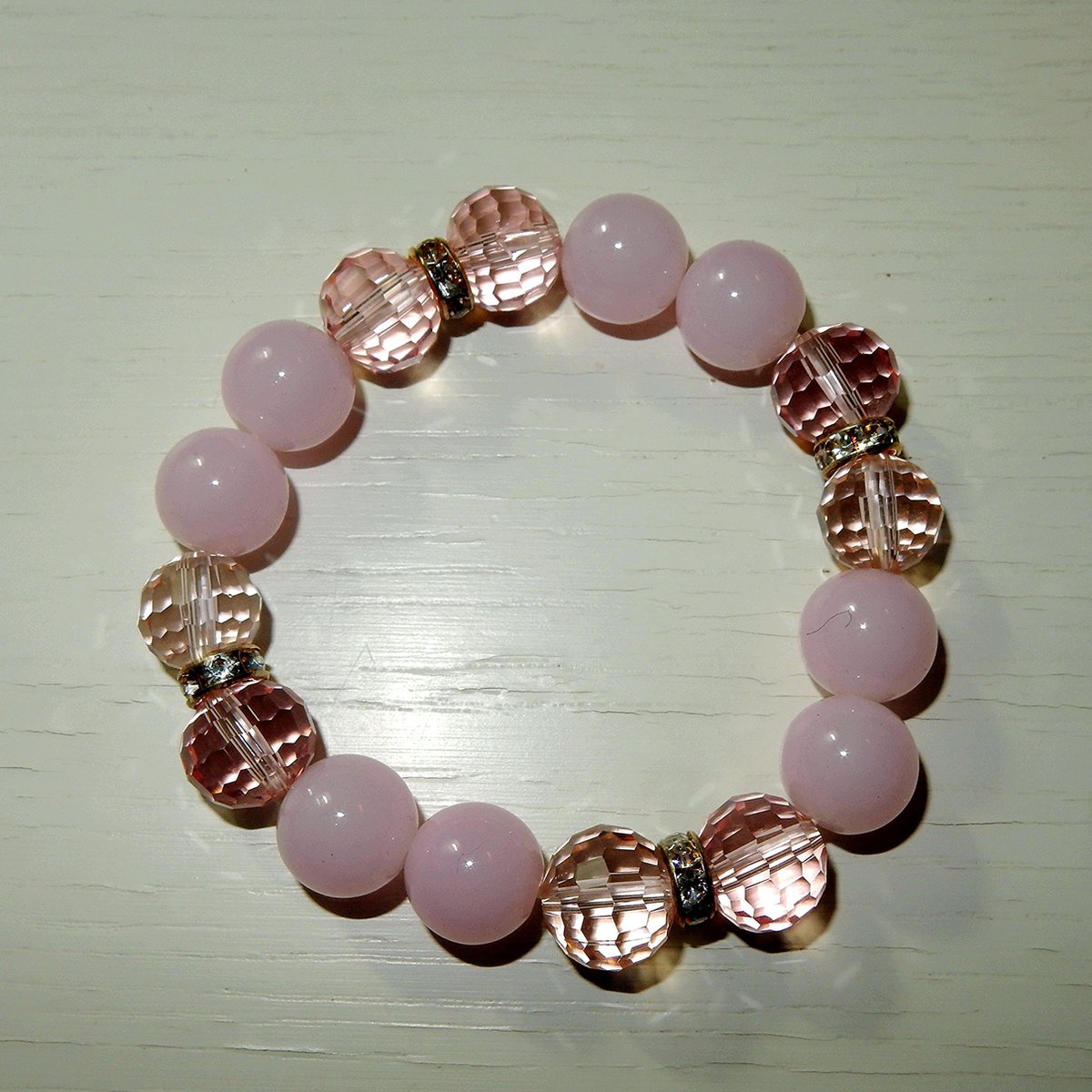 Rozenkwarts met zilver armband