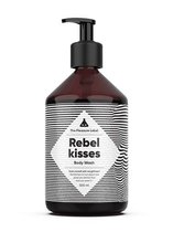 The Pleasure Label - Rebel Kisses - Body Wash / Douchemiddel - 500 ml - Geur: Vanille, Kardemom en Sandelhout