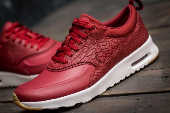 accu Betasten Kenia Nike Air Max Thea Premium sneakers dames rood maat 40 | bol.com
