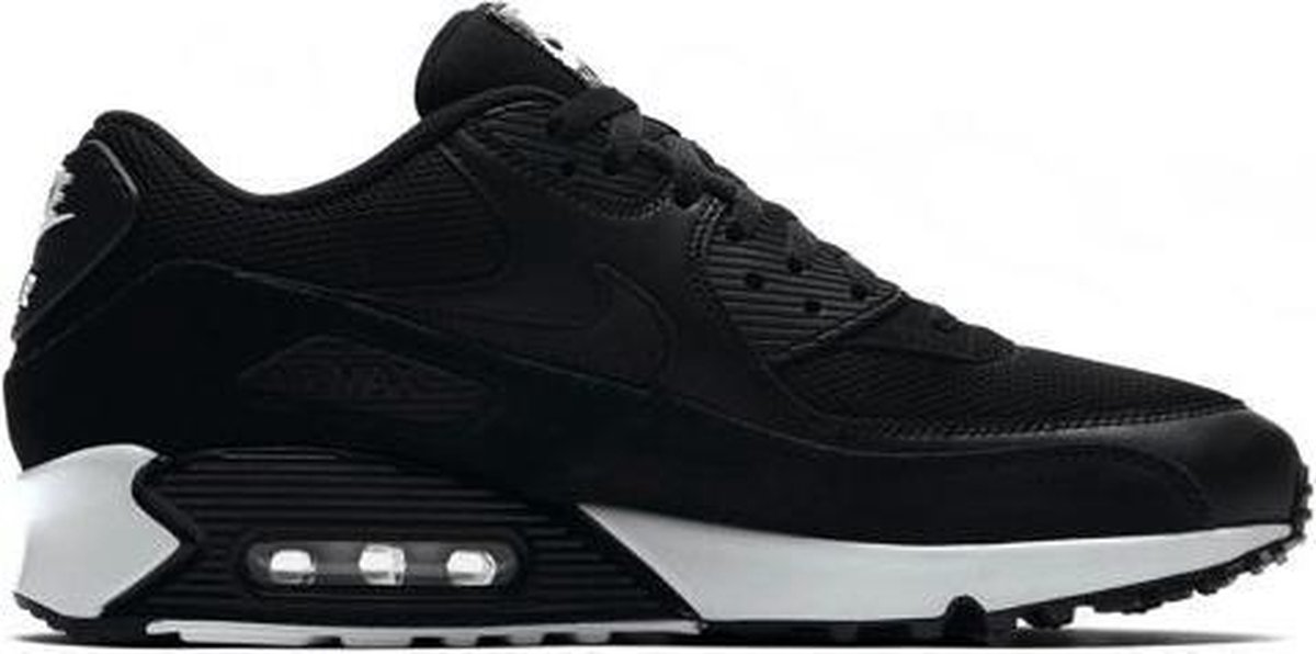 nike air max 90 essential zwart