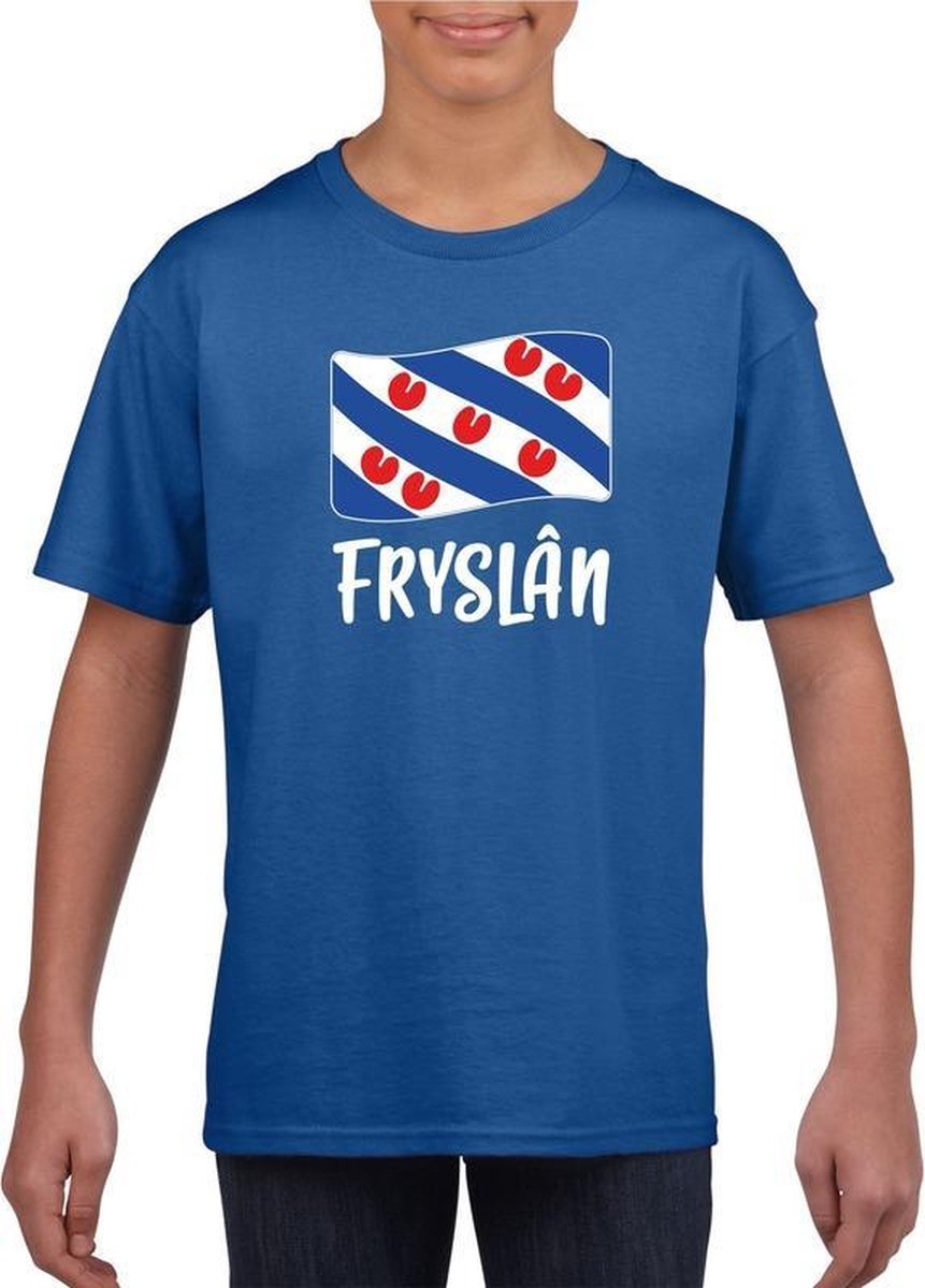 Afbeelding van product Bellatio Decorations  Blauw t-shirt met Friese vlag voor jongens en meisjes - Fryslan shirts 122/128  - maat 122/128