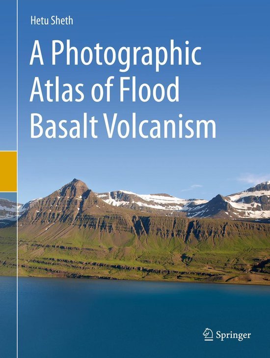 Earth and Environmental Science (R0) - A Photographic Atlas  ... - cover