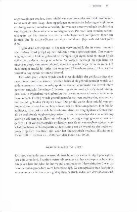 Pagina met tekst over oogbewegingen, EMDR en desensitisatie.