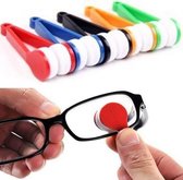 Brillenpoetser - Microvezel Brillendoekje sleutelhanger - brillenpoetsdoekje - bril reiniger - 4 stuks willekeurige kleur - Heble