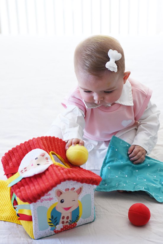 Sophie de Giraf Ontdekkingshuisje - Stoffen Speelhuisje met Ballen en Speeldoekjes voor Baby - Stimuleert Zintuigen, Motoriek en Ontdekkingsplezier van Sophie de Giraf. — afbeelding 4