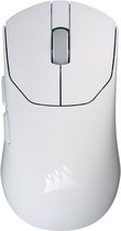 Top-aanzicht van een witte Corsair SABRE v2 PRO Ultralight Wireless gamingmuis met het Corsair logo.