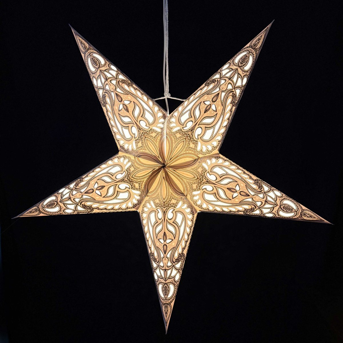 MoreThanHip Kerstster papier met verlichting - 60 cm diameter, 24 cm diep - Kerst ster voor binnen - Ganesha Grijs Goud - FSC papier - Incl. USB-LED-verlichtingsset (5 m. snoer, schakelaar en bevestigingsclip) - Kerst Raam decoratie - Kerstversiering