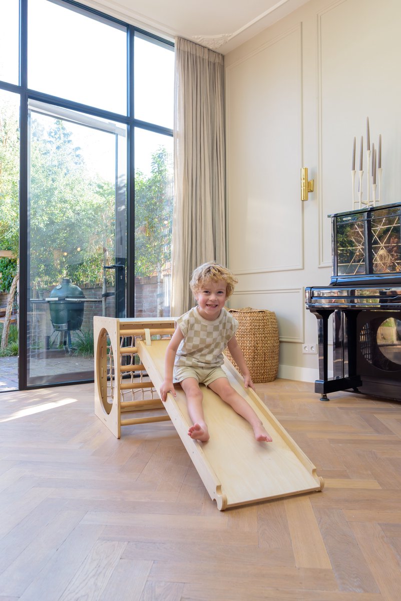 Babiem® Ben - Glijbaan - Bevordert Fysieke Ontwikkeling - Klimrek - Houten Speelgoed - Vanaf 3 Jaar - 110 x 40 x 7 cm - Glijbaan Peuter - FSC Hout — afbeelding 6
