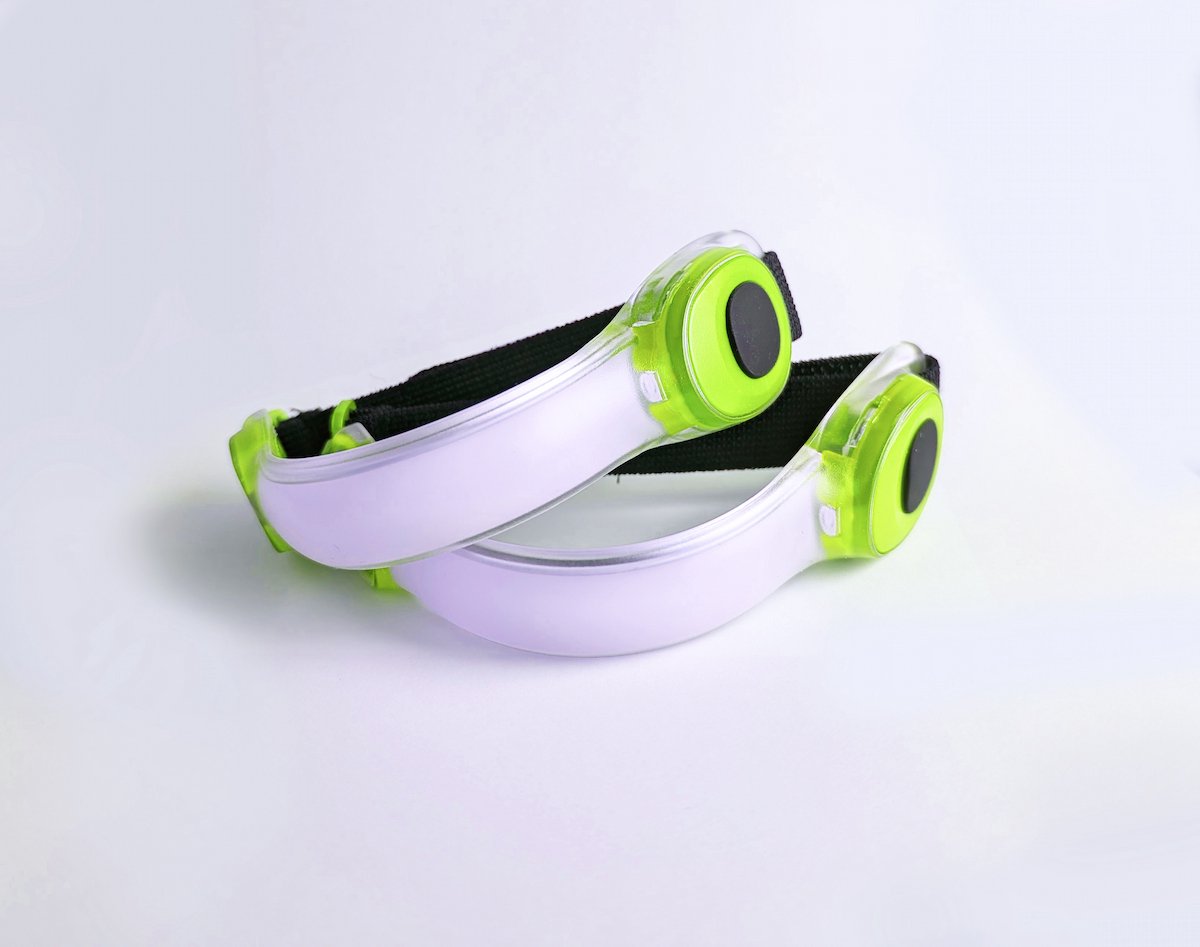 Led armband hardloopverlichting - Set 2 stuks Hardlooplampjes incl. batterij - arm LED verlichting - Kleur: Groen