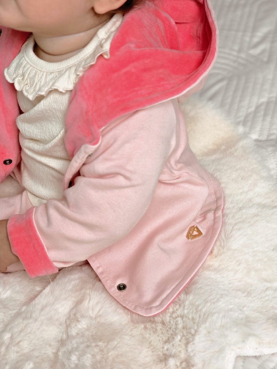 Little Chiq Baby Velours Jasje – Reversible & Ultra-Zacht – Exclusieve Baby Mode