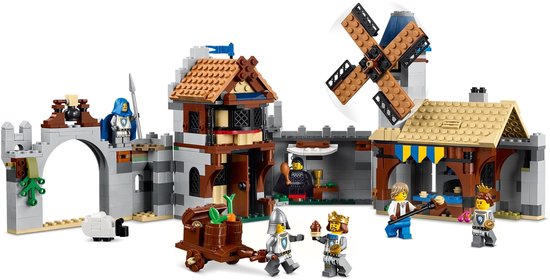 LEGO Creator Medieval Horse Knight Castle 31168 (3/8)