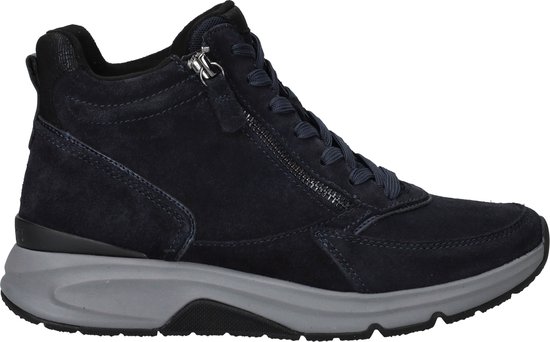 Donkerblauwe suède veterboot met rits, grijze zool en veters.