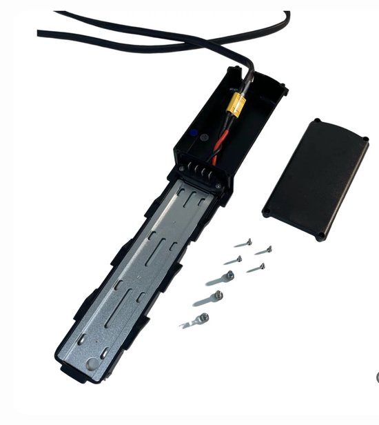Batterijhouder fat bike - ouxi v8 accuhouder - geschikt voor alle modellen fat bikes ouxi - houder elektrische fiets - inclusief stepgo airtag houder van Ouxi — afbeelding 2