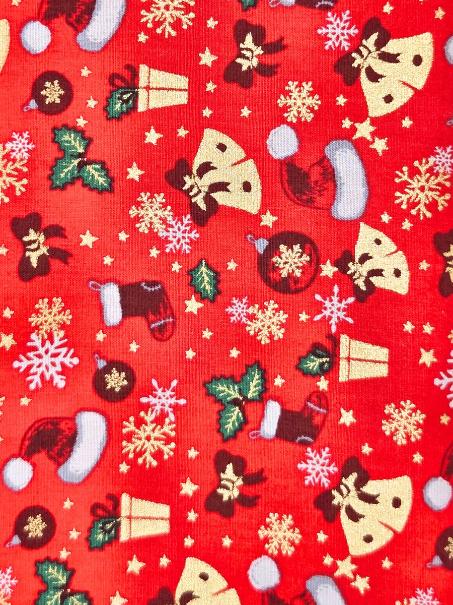 Giftwrappies Furoshiki - set van 2 doeken – Kerst – Kerstsfeer rood - herbruikbare cadeauverpakking - 30x30 en 50x50 cm - duurzaam - alternatief voor cadeaupapier