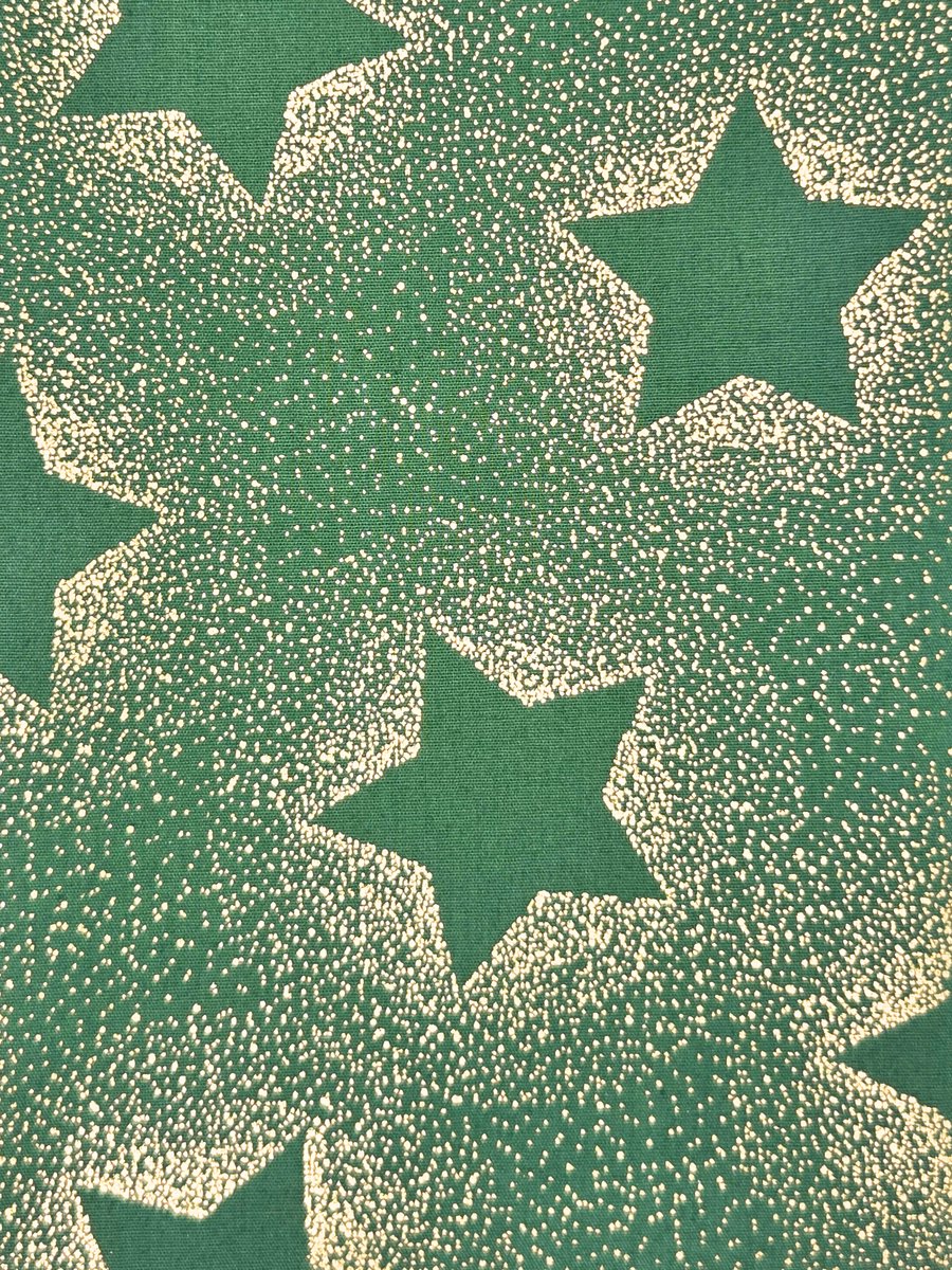 Giftwrappies Furoshiki - set van 2 doeken – Kerst – Kerstster groen/goud - herbruikbare cadeauverpakking - 30x30 en 50x50 cm - duurzaam - alternatief voor cadeaupapier