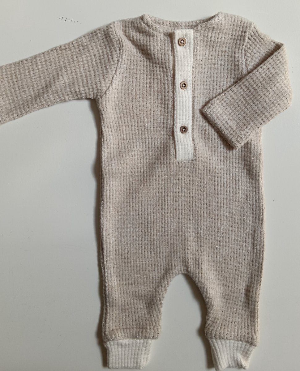 Mac Ilusion Gebreid Baby Pakje / Boxpakje van zachte, warme stof | 1-dlg | 9969 | Nuez / zandkleur |6 maand | maat 68