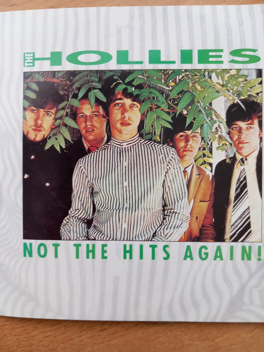 THE HOLLIES NOT ! THE HITS AGAIN