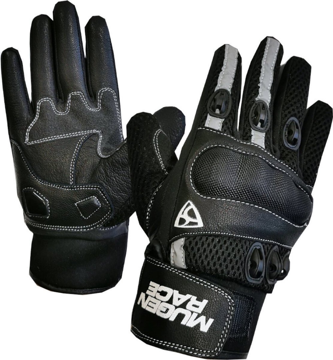 MUGENRACE Halfy Zwarte Handschoenen - Handschoen