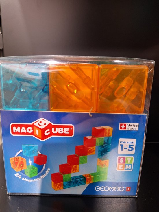 Geomag MagiCube - Educatief speelgoed - Gems Colors Crystal - Magnetische bouwblokken - Gerecycled kunststof - Milieubewust - 24-delige set