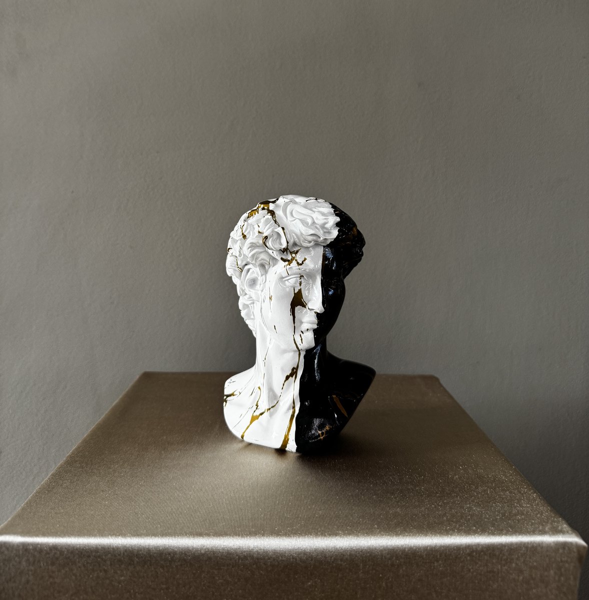 Deco Shine - David Beeld - Hoofd Beeld - Zwart / Wit - Sculptuur - Decoratie - Cadeau - Standbeeld - 15 cm