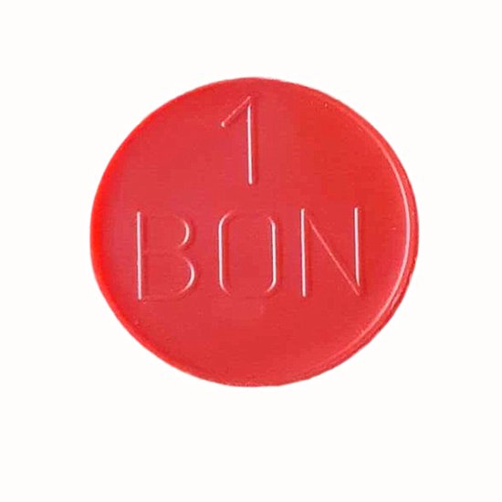 Rode plastic munt met "1 BON" opdruk.