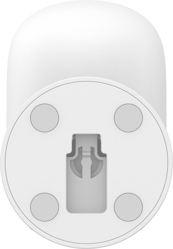 Onderkant van een witte eufy camera met vier grijze voetjes en montage-ingang.