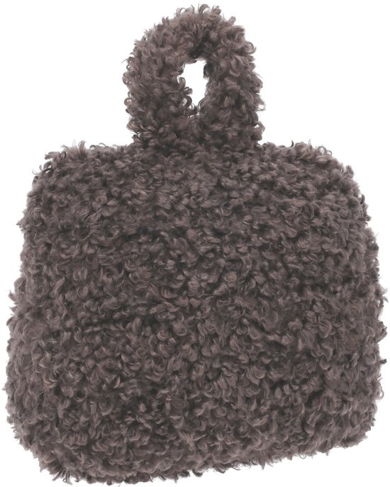 Bruine teddy deurstopper met een pluizige textuur en een lus als handvat.