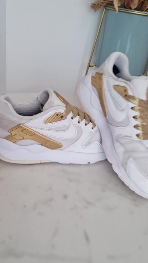 Lace it up Handgemaakte Premium Platte Schoenveters - Goud Metallic - 150cm - Voor Sneakers, Wandelschoenen & Werkschoenen
