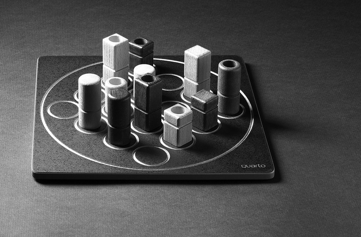 Gigamic - Quarto - Strategisch Denkspel voor Twee Spelers - Vanaf 8 Jaar - Bordspel - NL GB FR DE ES IT — cadeau in Spellen & Speelgoed - foto 4