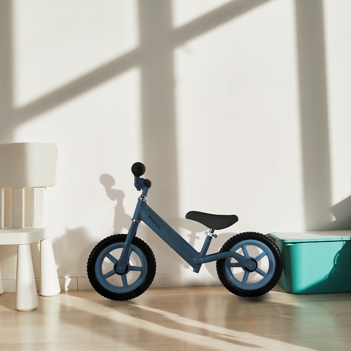 LifeGoods Loopfiets - Speelgoed 2 jaar en ouder - Jongens en Meisjes - Balance Bike - Loopfietsje - Marineblauw — afbeelding 5