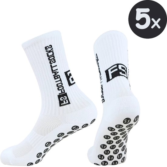 Set van 2 witte sportsokken met antislip noppen en 'FOOTBALL SOCKS' tekst.