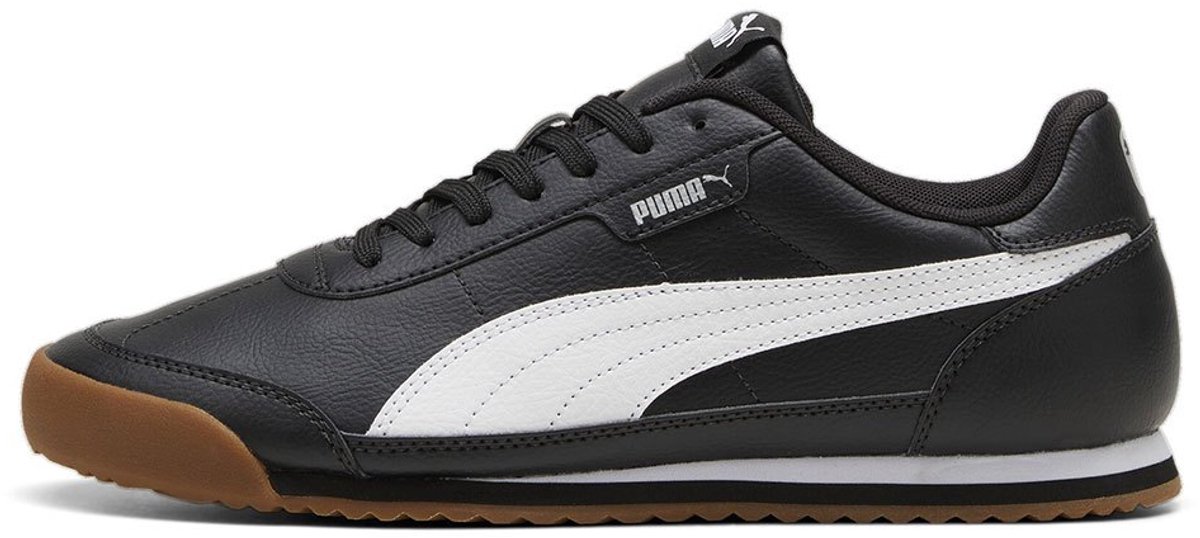 Zwarte PUMA Turino II voetbalschoenen voor mannen, met rubberen buitenzool en geometrisch patroon. EU maat 39.