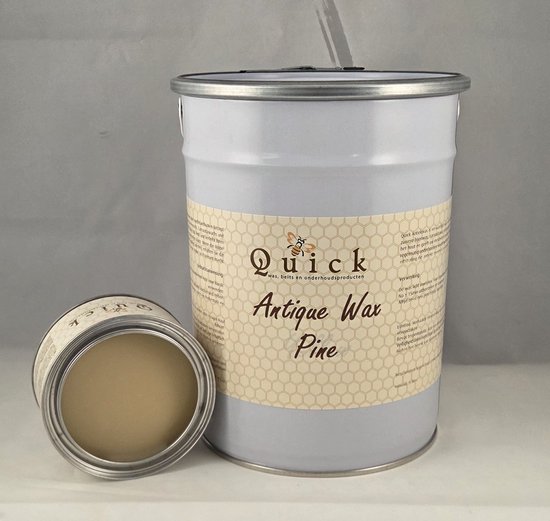 Een blik en een open pot met Quick Antique Wax Pine, een bijenwas en terpentijnproduct.
