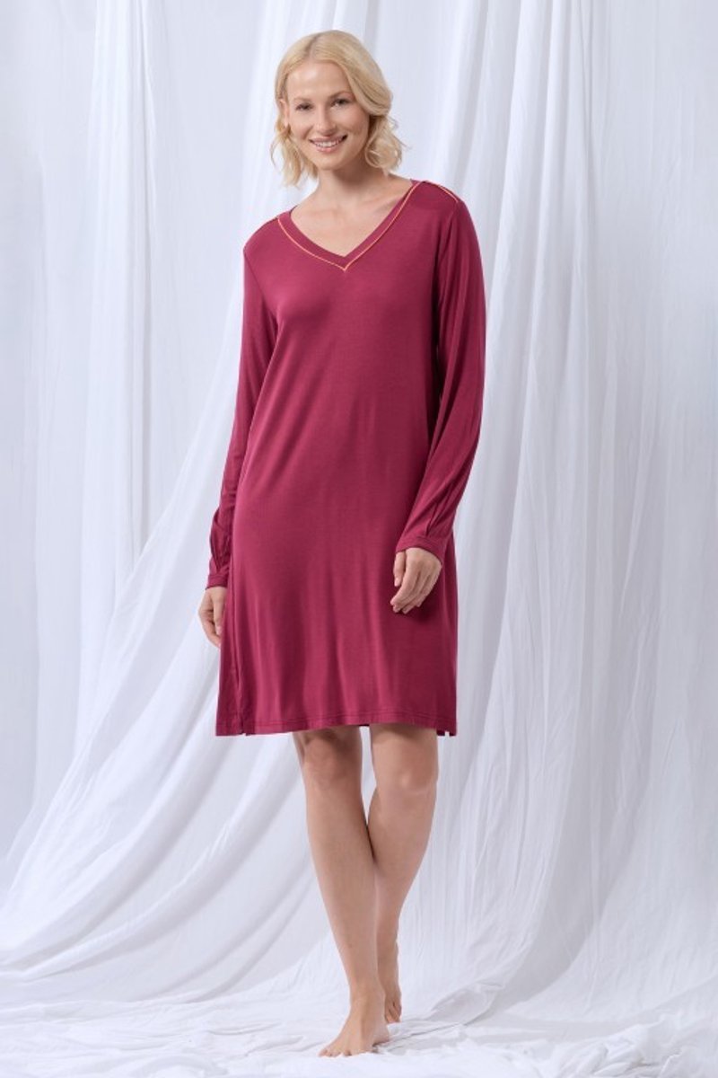 Lords & Lilies slaapkleed dames - wijnrood - 252-50-XDD-Z/482