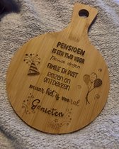 Pensioen is genieten - serveerplank - tapasplank - pensioen - pensioen plank - pensioen geschenk