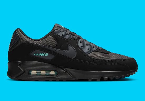 Foto: Sneakers nike air max 90 black tiffany maat 40
