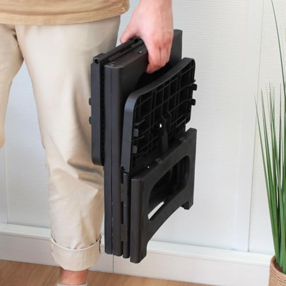 PromoHome Opvouwbare Trapladder - 2 Treden met Antislip - Compacte Huishoudtrap – foto 6
