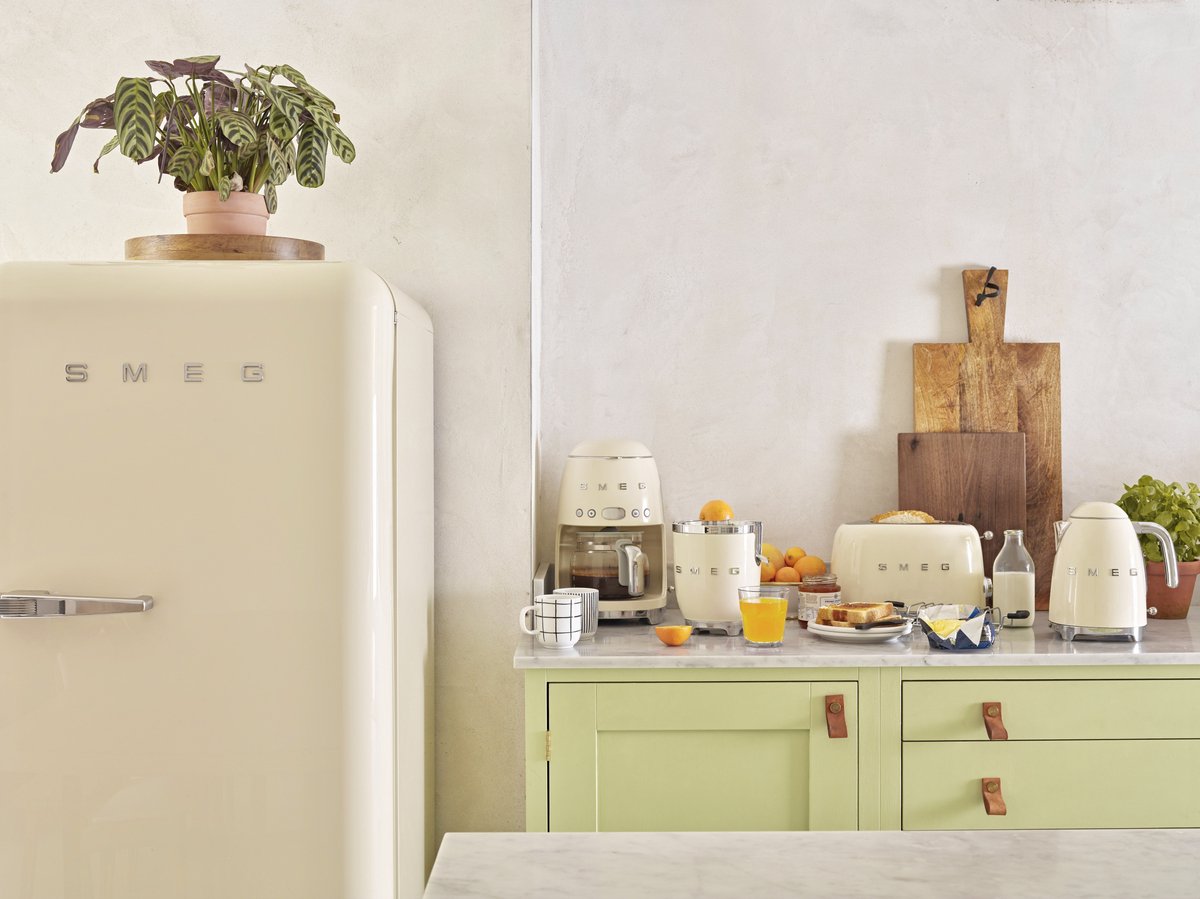 SMEG KLF03CREU - Waterkoker - Crème - 1,7L — afbeelding 4